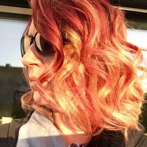 Meet your Posher, Corinne